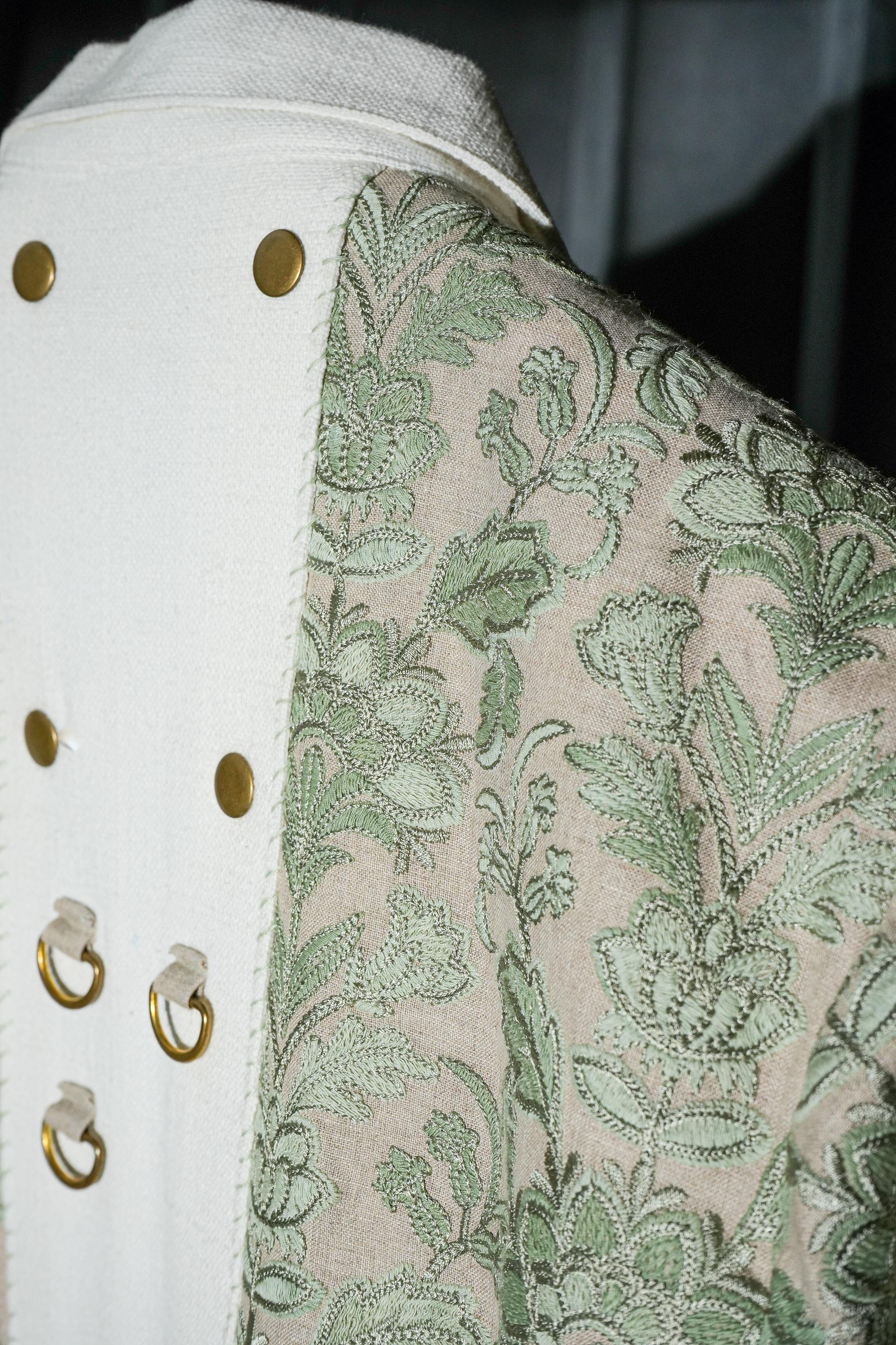 Jade Embroidered Linen Set  <br> Artwork : [Floral Art]