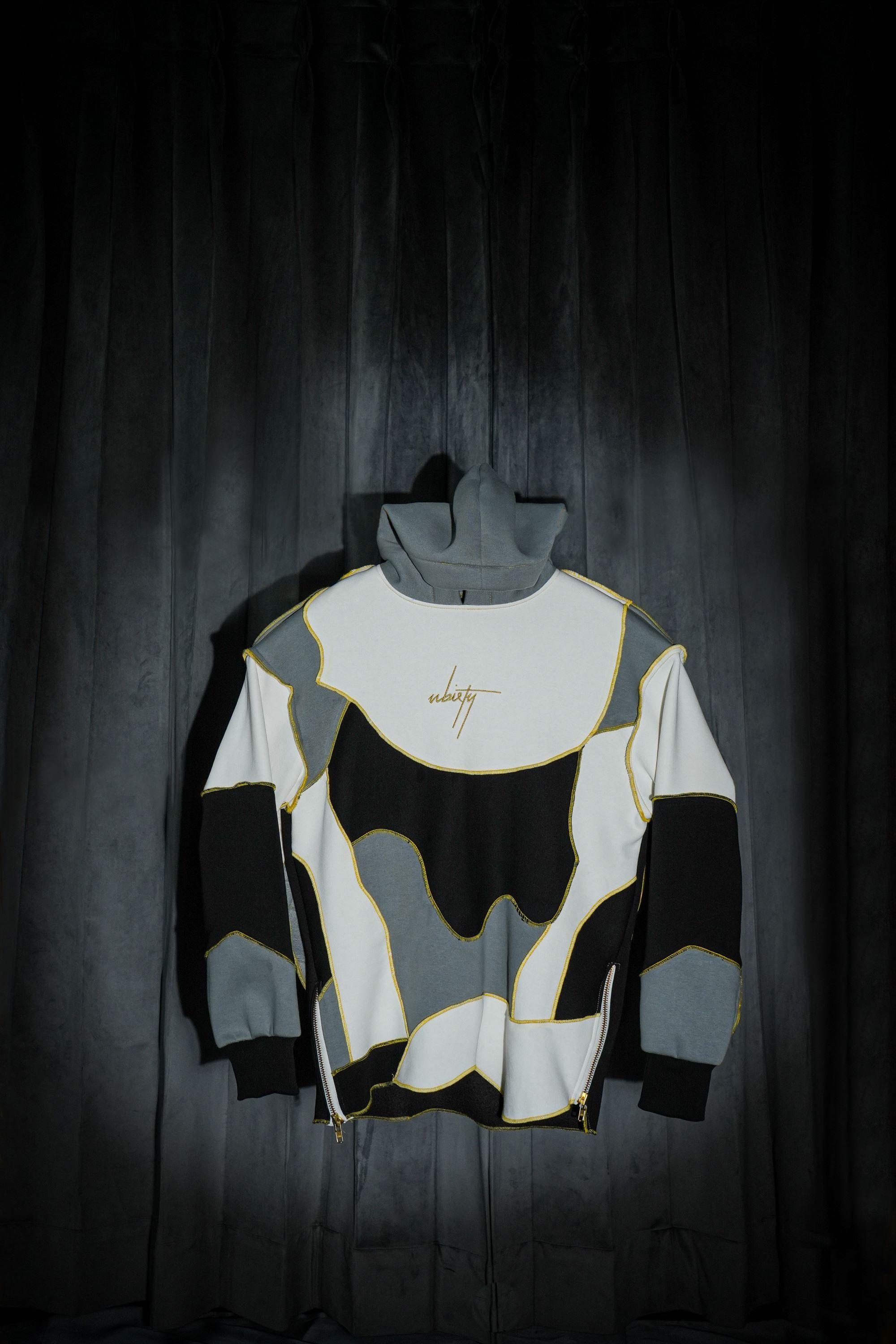 BLK-WHT-GRY 330 Gsm Hoodie <br> Artwork : [Patched Locks]