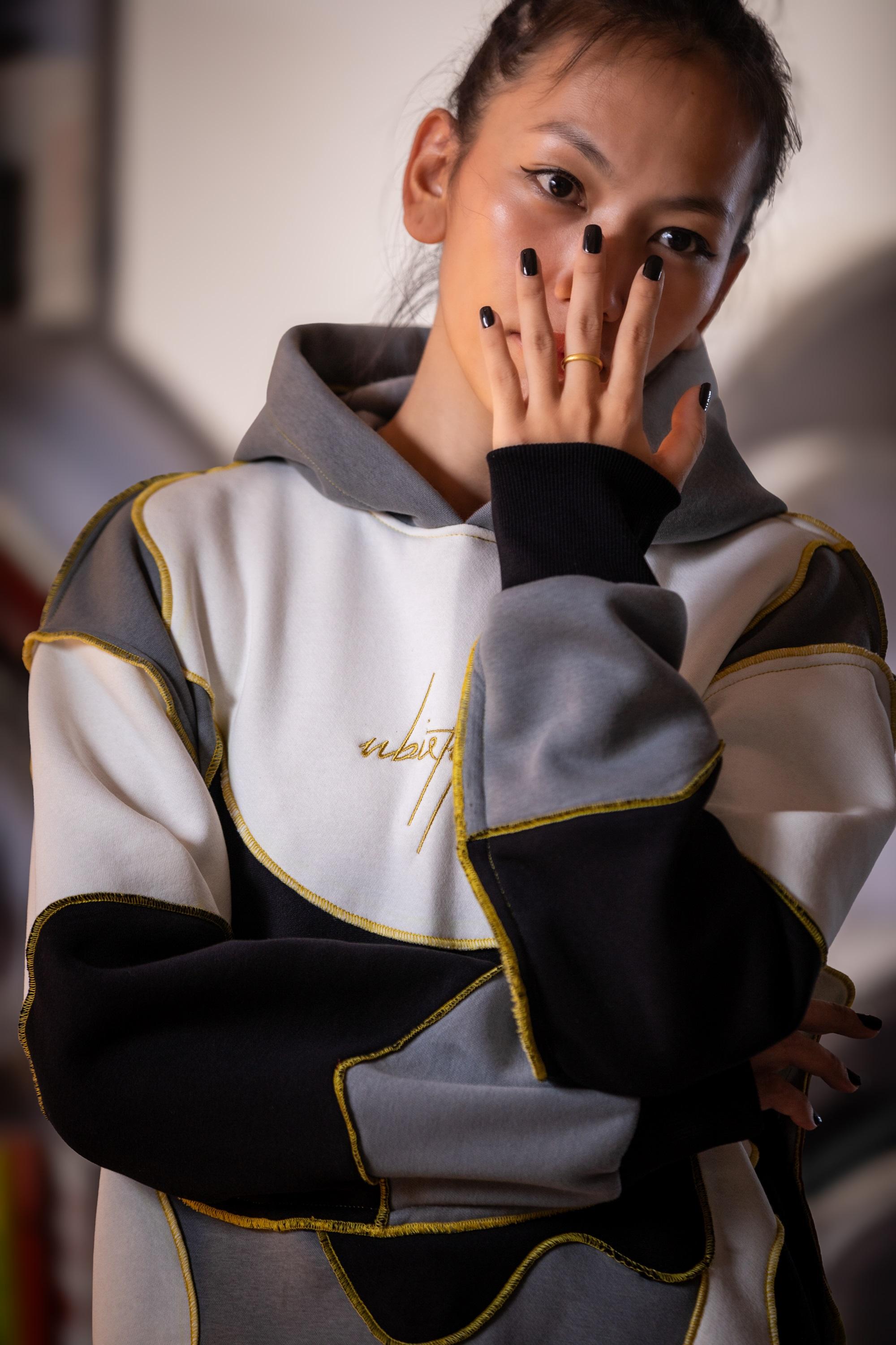 BLK-WHT-GRY 330 Gsm Hoodie <br> Artwork : [Patched Locks]