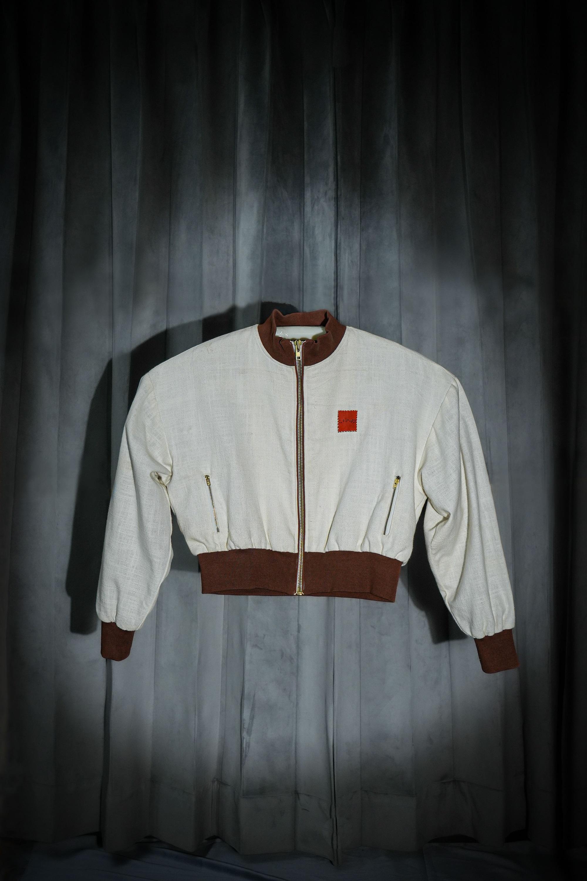 Handloom Cotton Zipper Set <br> Artwork : [Gold Metal]